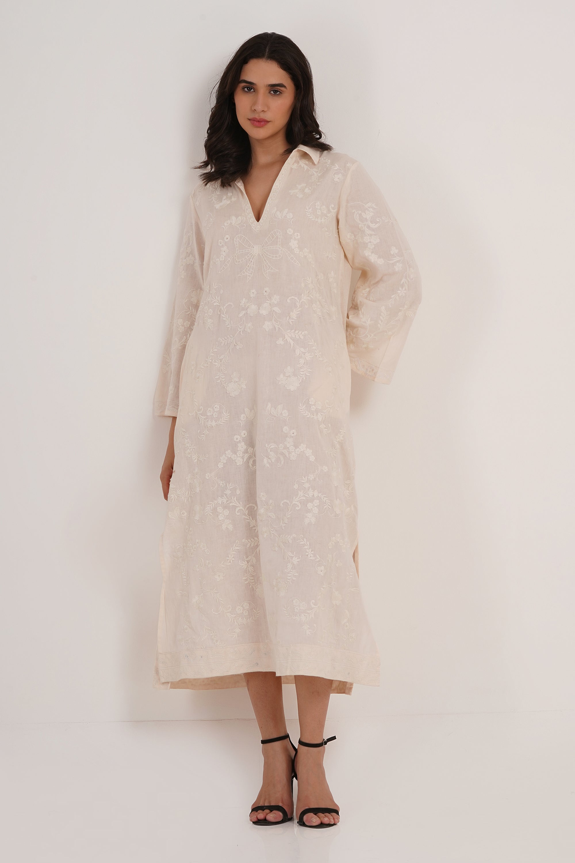 Delphine - Embroidered Dream
